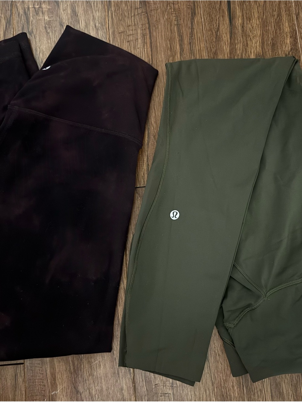 lululemon athletica Leggings - Black & Olive Green